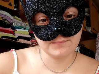 Erotični video klepet AliceCharm