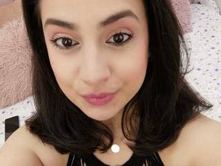 Erotični video klepet AliciaAllan