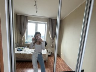 Erotični video klepet AliciaParker