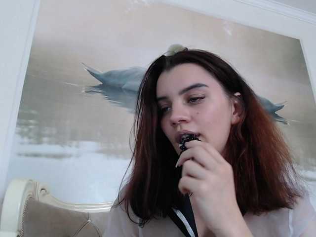 Oddajajo posnetke zaslona AlinaLisa69