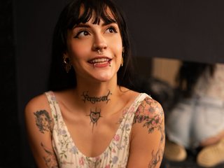 Erotični video klepet AlinaSvetlana