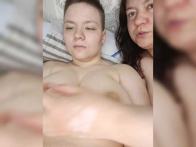 Oddajajo posnetke zaslona Alinazz