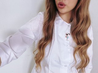 Erotični video klepet Alinka-malinka