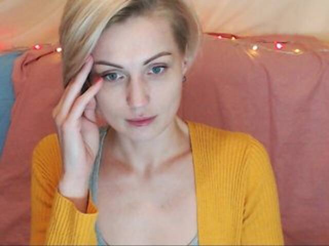 Oddajajo posnetke zaslona AlishaTop