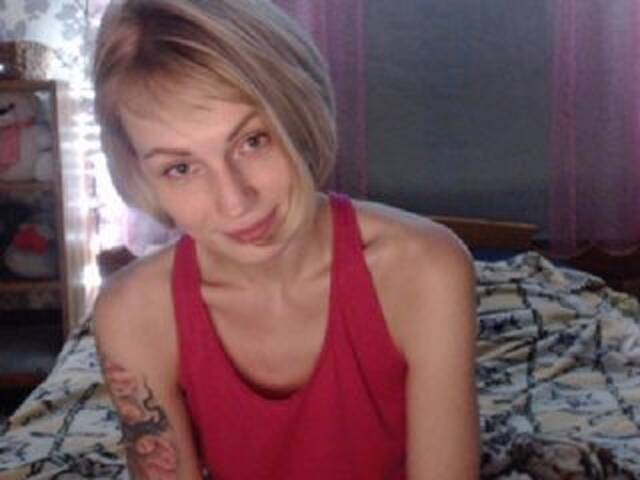 Oddajajo posnetke zaslona AlishaTop