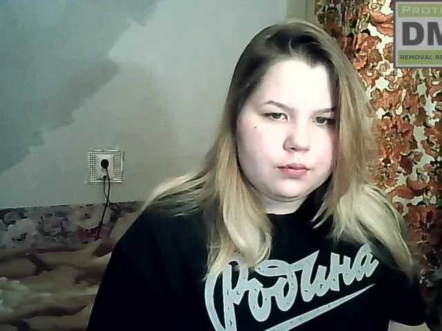 Oddajajo posnetke zaslona Alislislis