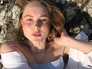 Erotični video klepet Allatriona