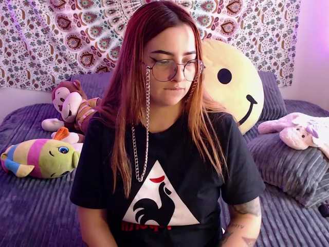 Oddajajo posnetke zaslona ALLISON-COOL