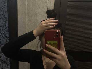 Erotični video klepet Ally23