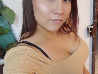 Erotični video klepet Alyn-zc