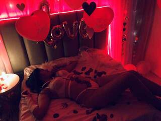 Erotični video klepet amabarsmith