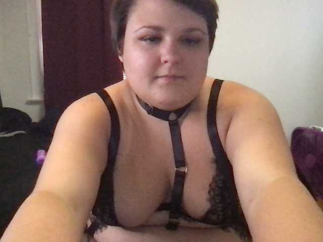 Oddajajo posnetke zaslona AmandaSparkle