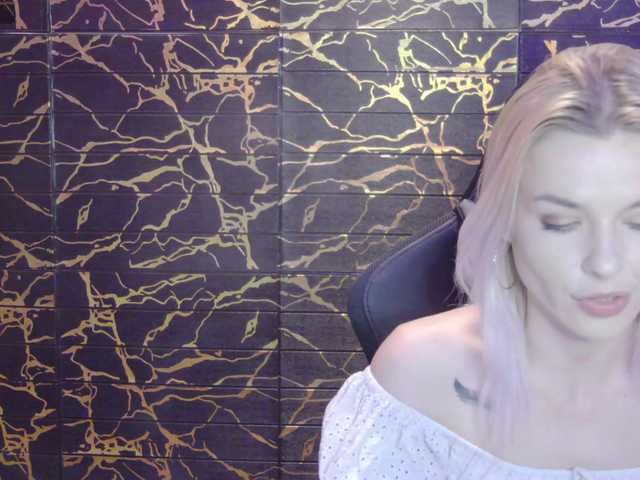 Oddajajo posnetke zaslona AmazingEy3sx