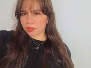 Erotični video klepet AmazonianGirl