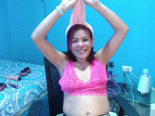 Oddajajo posnetke zaslona amberafrodita