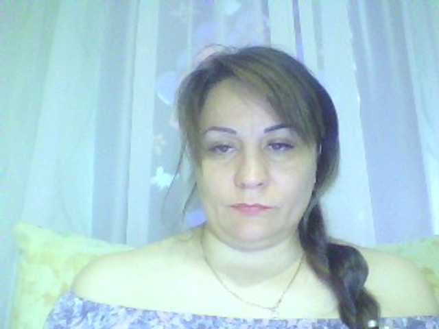 Oddajajo posnetke zaslona AmberNight