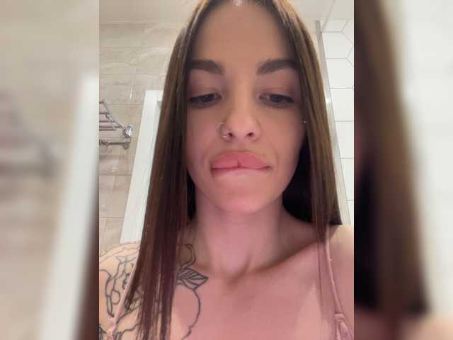 Oddajajo posnetke zaslona hubba_bubba