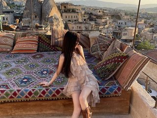 Erotični video klepet AmiliYan