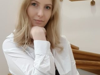 Erotični video klepet AmitielAngel