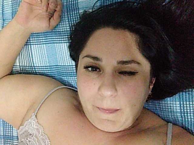 Oddajajo posnetke zaslona AmyAyrton