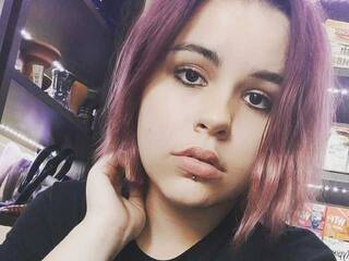 Erotični video klepet AmyLinn