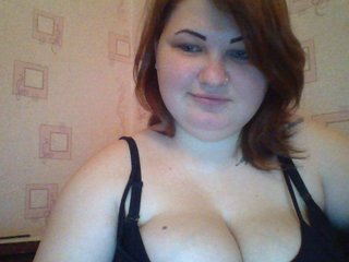 Fotografije AmyRedFox hello everyone) I will get naked in ***ping eyes) in the group chat I will play with the pussy, and in private I play with the pussy with a toy, squirt, anal) Be polite