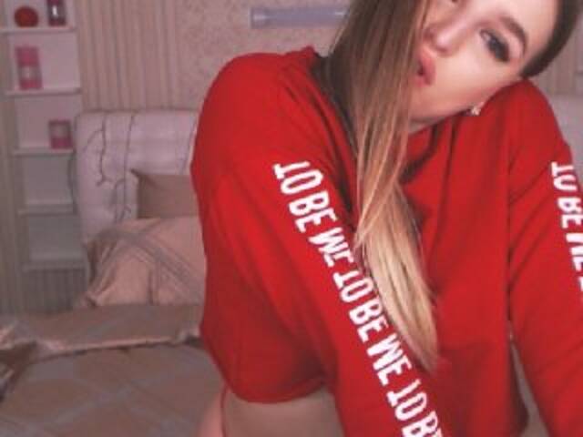 Oddajajo posnetke zaslona AnadelT