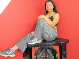 Erotični video klepet Anais-Hernandez