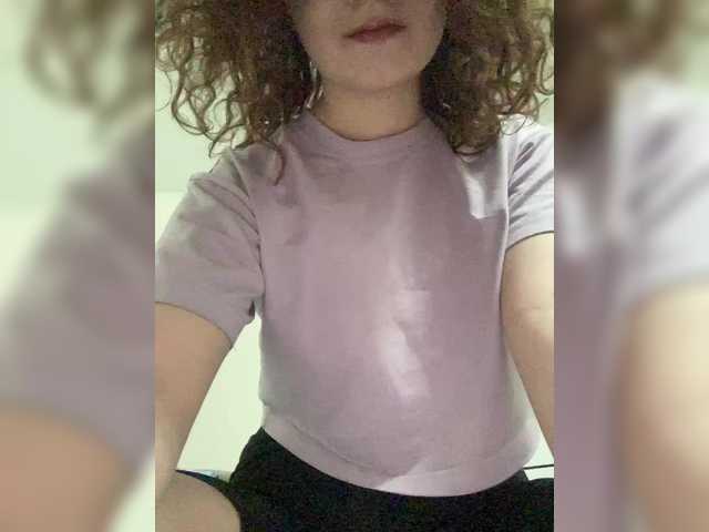 Oddajajo posnetke zaslona Lady_mi