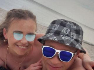 Erotični video klepet AndreiVera