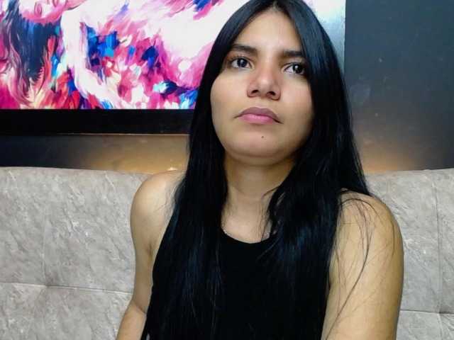 Oddajajo posnetke zaslona andrea-hot