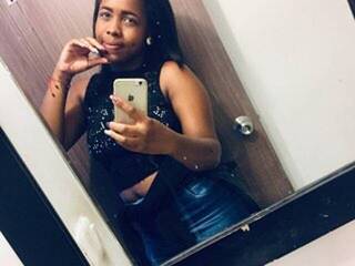 Erotični video klepet AndreaFox