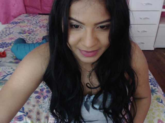 Oddajajo posnetke zaslona AndreaGill