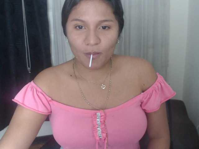 Oddajajo posnetke zaslona AndreaGill