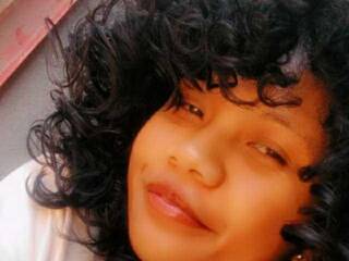 Erotični video klepet Anelah