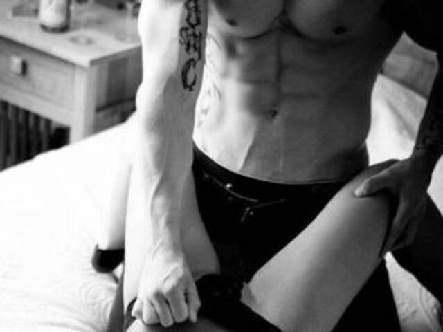 Fotografija profila AngelaCouple