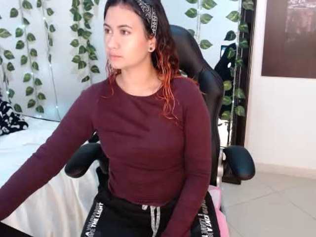 Oddajajo posnetke zaslona angeldarks