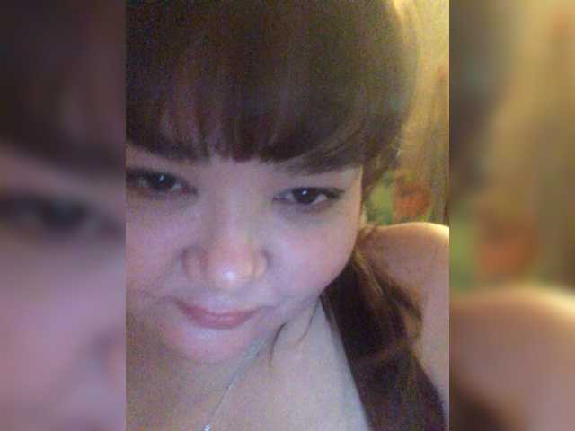 Oddajajo posnetke zaslona AngelDenis777