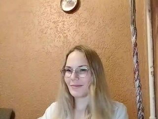 Erotični video klepet Angelicac