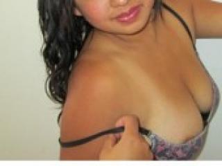 Erotični video klepet angelicaxxx