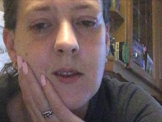 Oddajajo posnetke zaslona AngelsDreams
