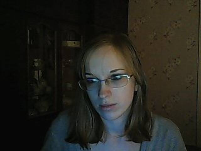 Oddajajo posnetke zaslona Angelpussy1