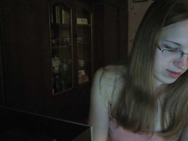 Oddajajo posnetke zaslona Angelpussy1