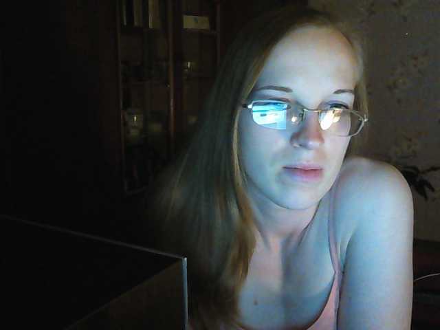 Oddajajo posnetke zaslona Angelpussy1