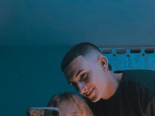 Erotični video klepet angieandliam