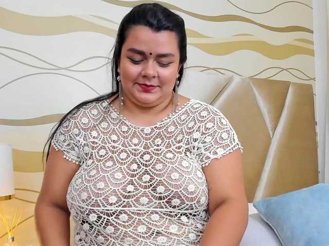 Oddajajo posnetke zaslona Anishaa