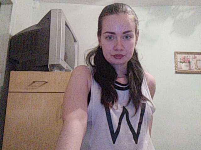 Oddajajo posnetke zaslona AnitAbuuM