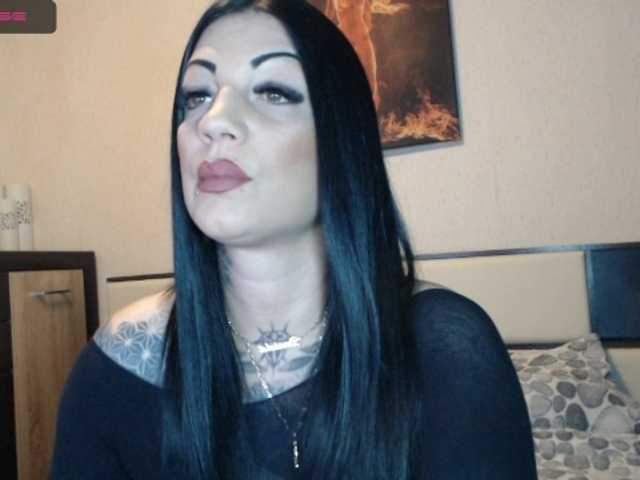 Oddajajo posnetke zaslona -SweetAnna