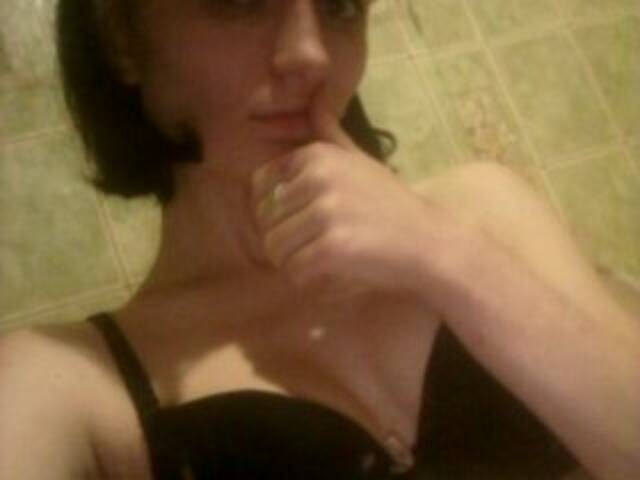 Oddajajo posnetke zaslona Anlika3003