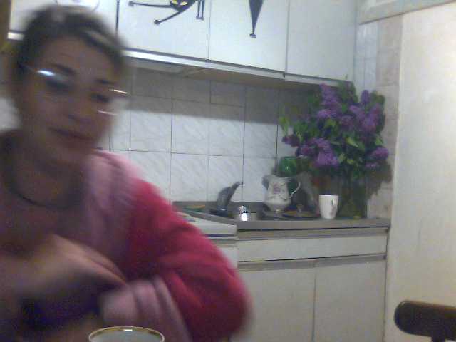 Oddajajo posnetke zaslona ANLXXX9